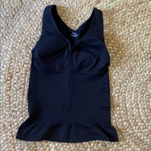 Camishaper black shapewear tank top bra built in